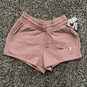 NWT Champion Reverse Weave Fleece Shorts